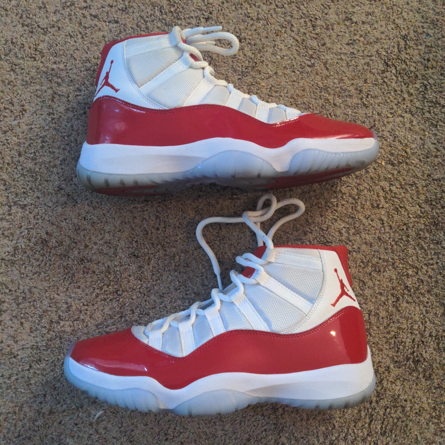 Jordan 11 - Cherry - Pre Owned