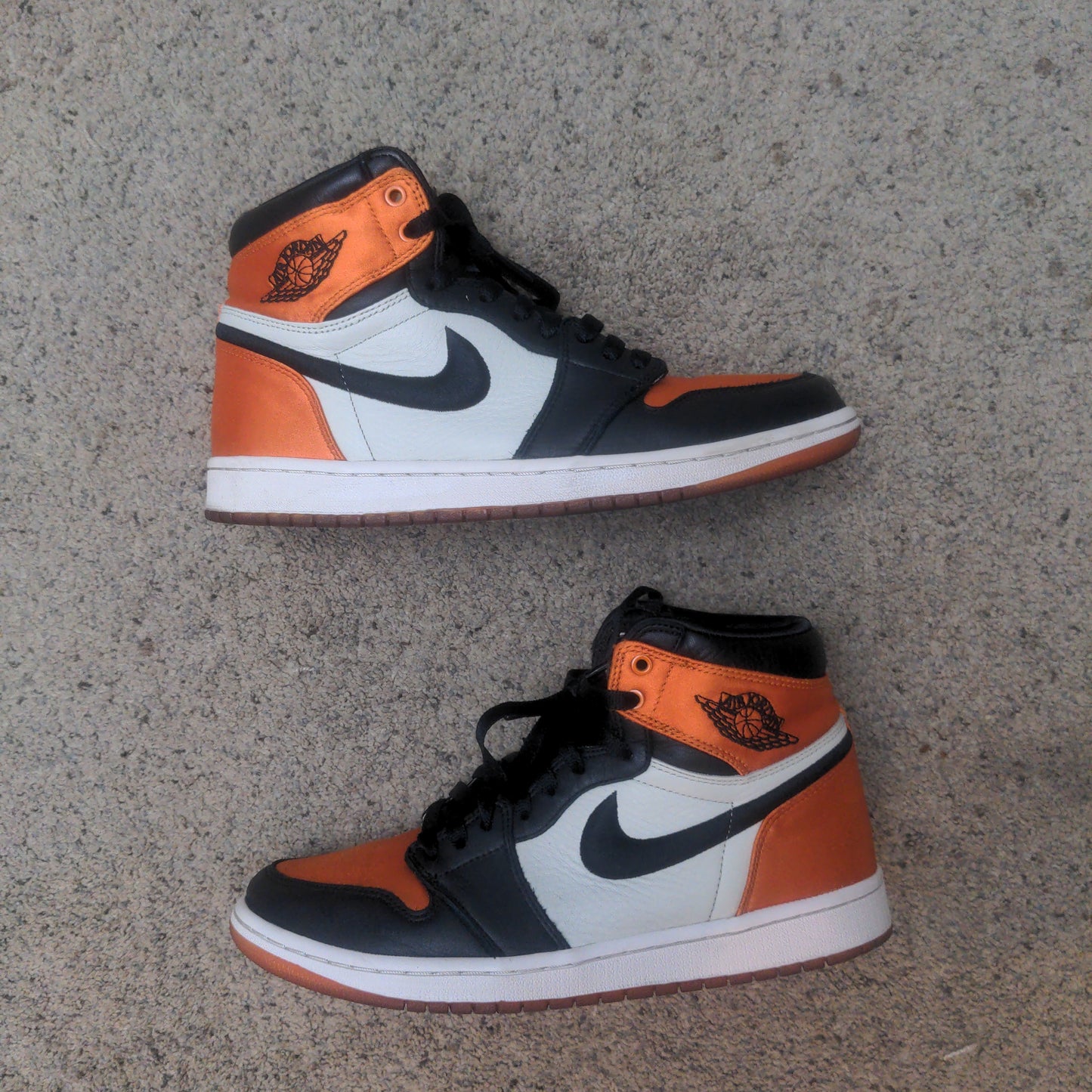 Jordan 1 - Satin Shattered Backboard - Pre Owned