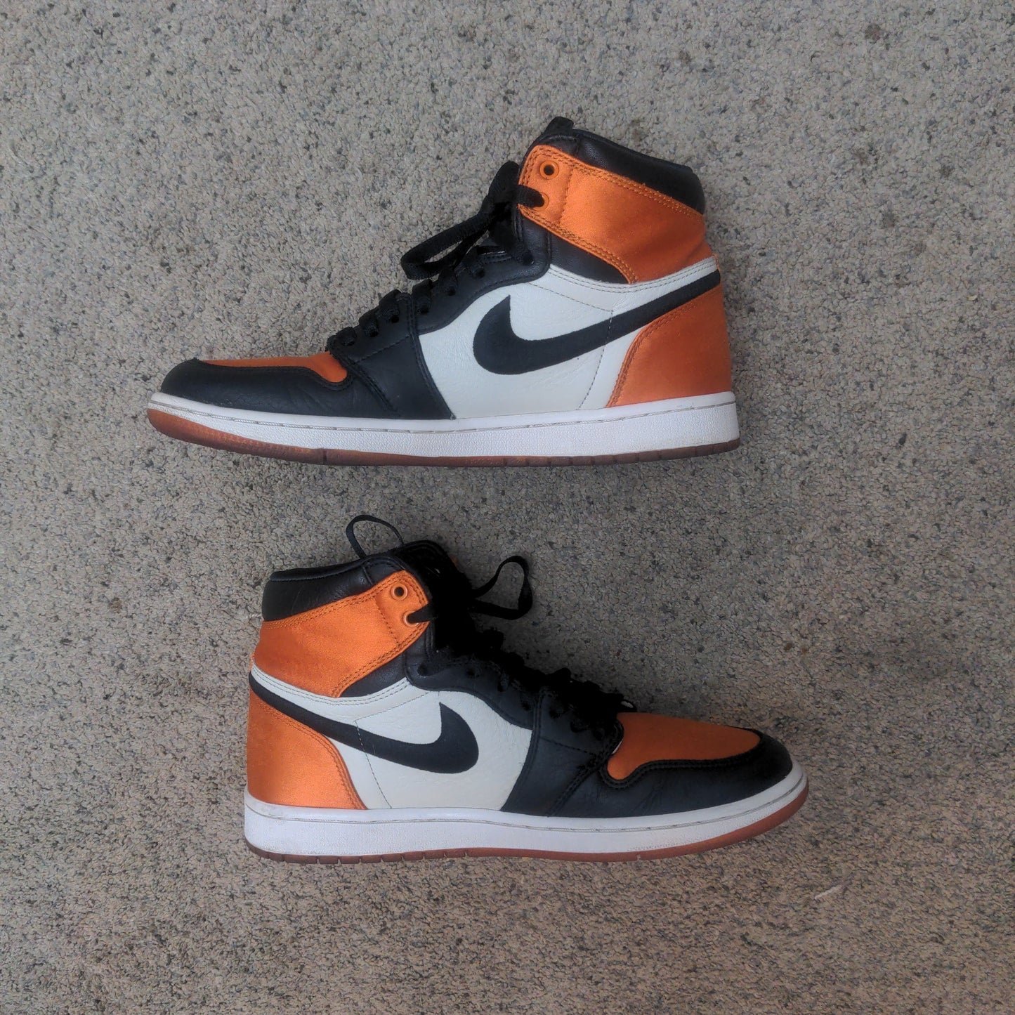 Jordan 1 - Satin Shattered Backboard - Pre Owned