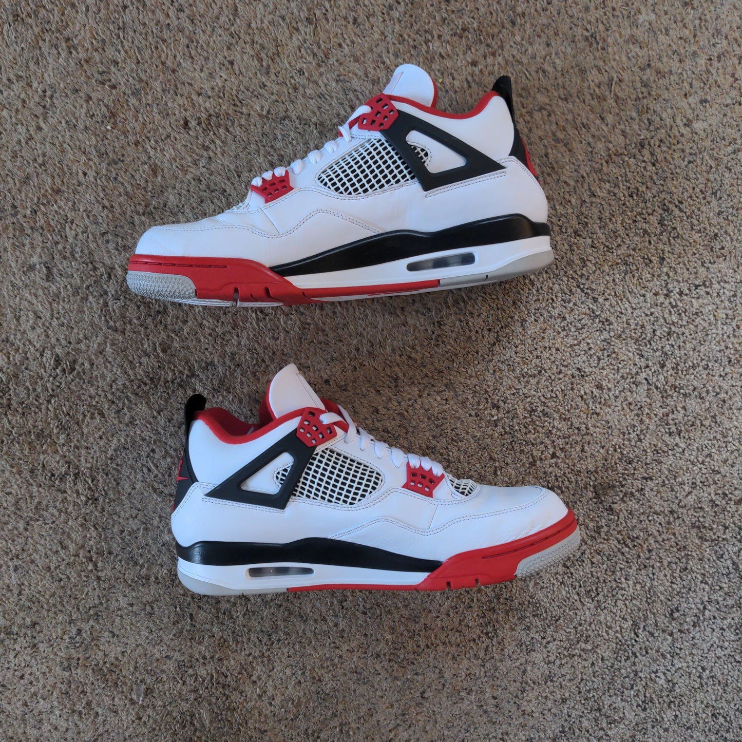 Jordan 4 - Fire Red - Pre Owned