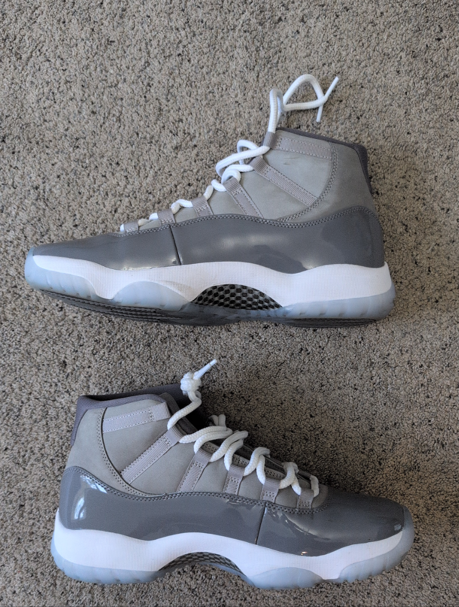 Jordan 11 - Cool Grey - Pre Owned